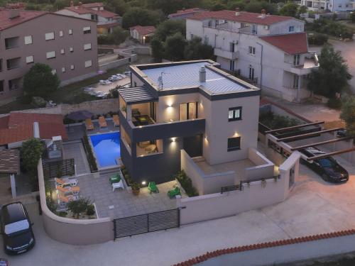 Villa Noemi by Interhome — 4-Star Luxury Hotel in Liznjan, Croatia