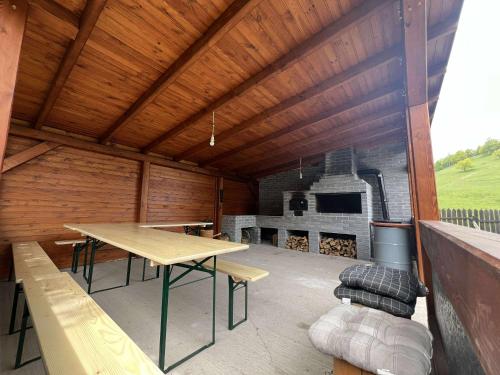 The Hygge House — 4-Star Luxury Hotel in Bogdanesti, Romania