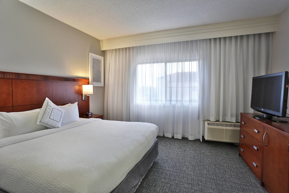 Hotel Preston by IHG - photo 10