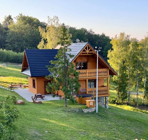 Apartamenty na Soszowie Wisła widokowe miejsce z Balią & Prywatną Sauną obok stoku narciarskiego i Bike Parku dla max 16 osób — 4-Star Luxury Hotel in Wisla, Poland