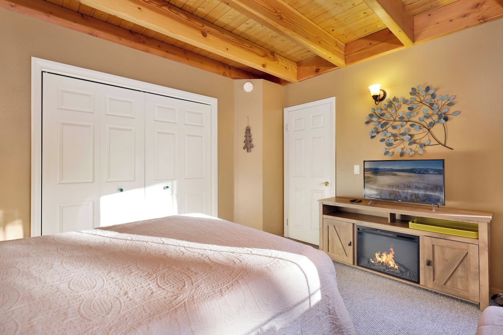 Mt Mickelson #2052 by Big Bear Vacations - photo 10