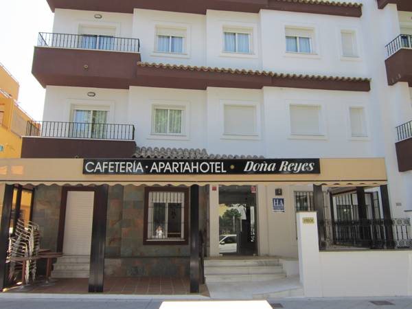 Apartahotel Doña Reyes in Chipiona, Spain