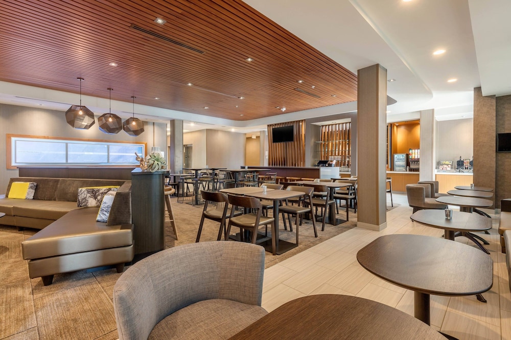 SpringHill Suites by Marriott Charlotte Southwest - photo 29