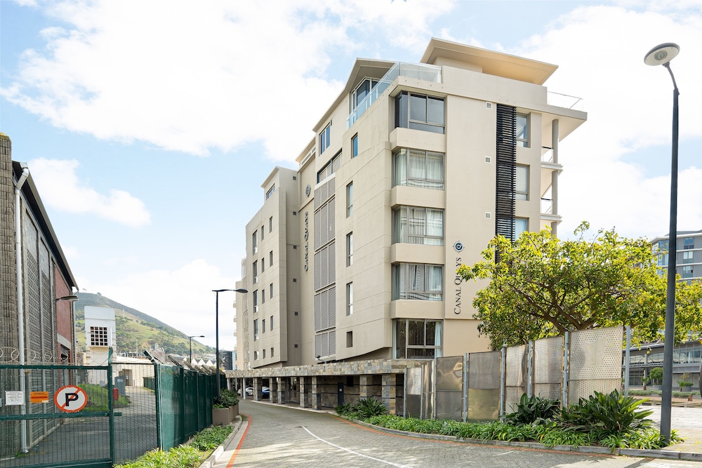 Canal Quays Apartments