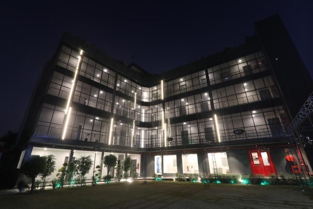 Bsa Inn in Lucknow, India