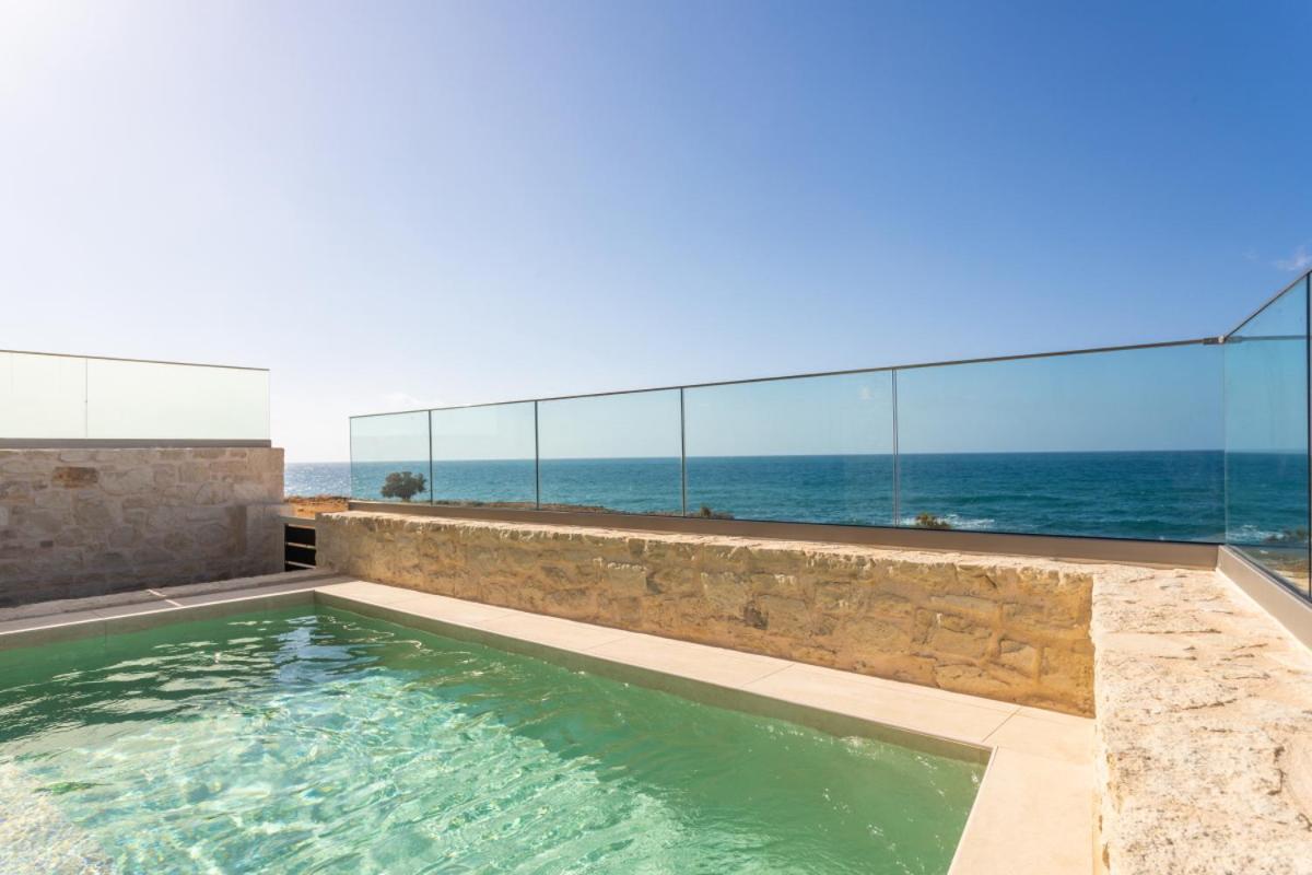 Lucia Beachfront Suite — 4-Star Luxury Hotel in Panormos, Greece