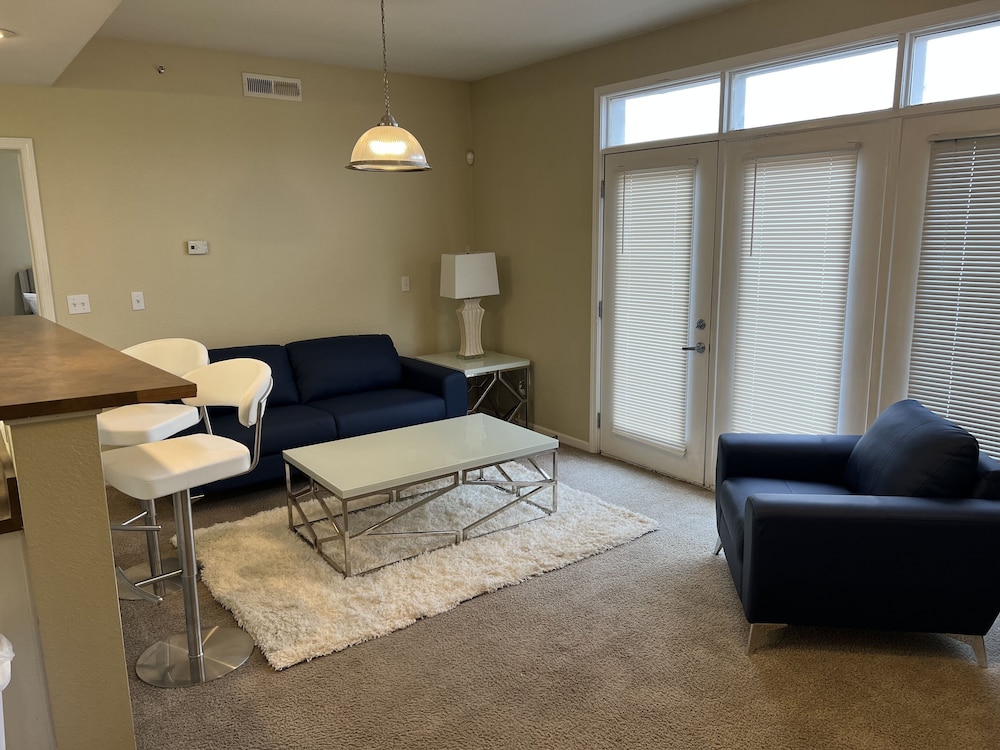 Washburn Hotel Suites - photo 22