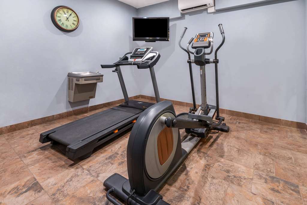 La Quinta Inn & Suites by Wyndham Belgrade Bozeman Airport - photo 10
