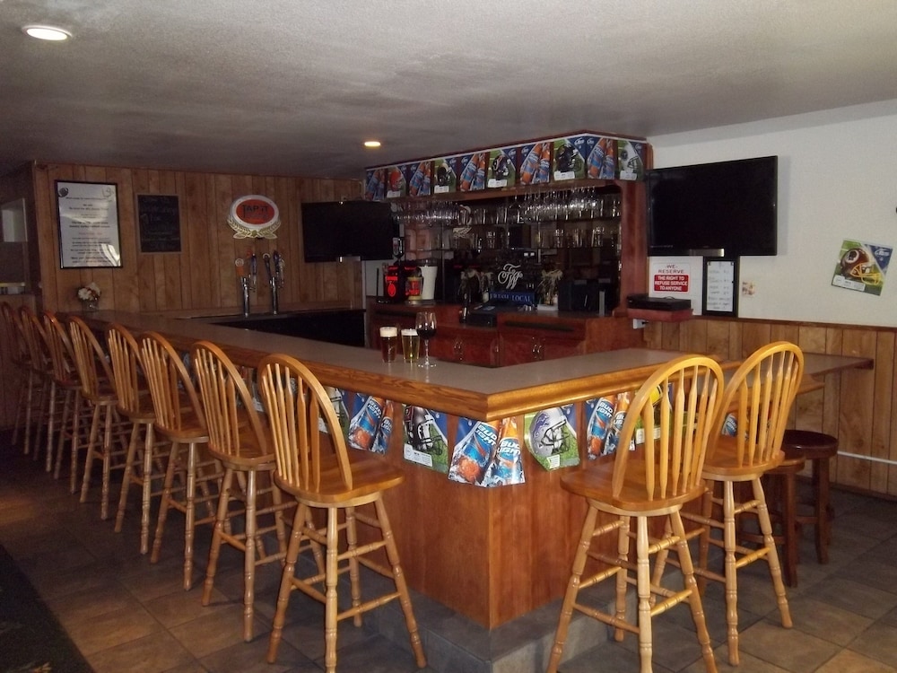 O'cairns Inn & Suites - photo 30