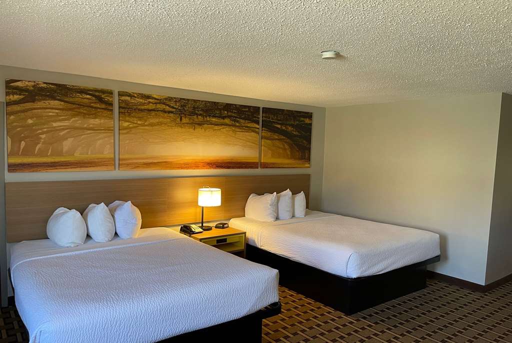 Days Inn by Wyndham Fayetteville South I 95 Exit 49 - photo 10