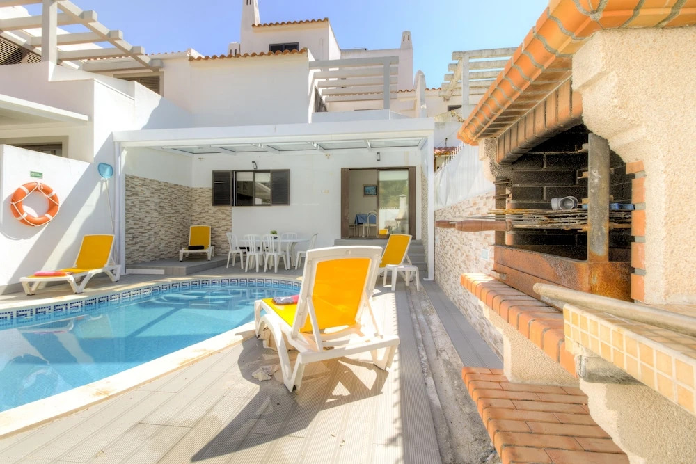 Villas2go2 Crown in Loule, Portugal