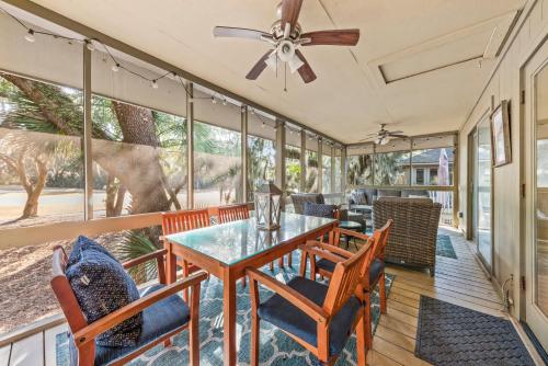 1155 Summer Wind Ln - carbon neutral hotel in Jupiter