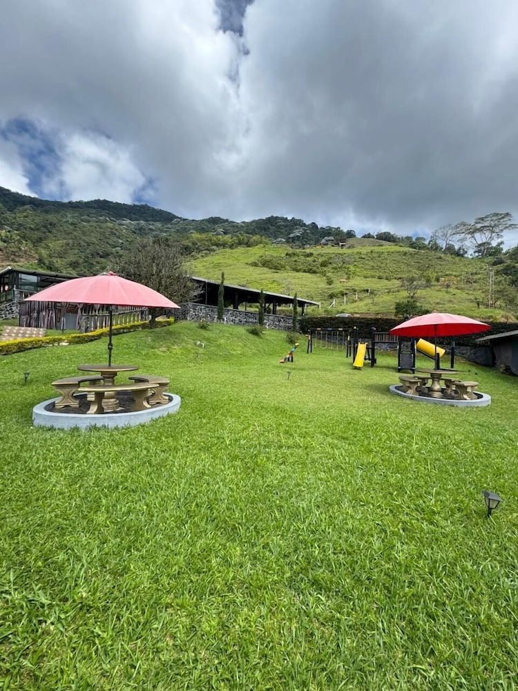 Ecohotel Sky Green Pereira — hotel in Dosquebradas
