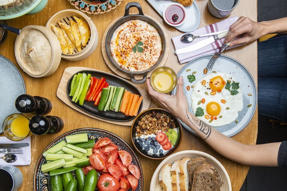 Breakfast buffet