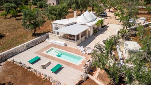 Trullo Cecapesce Con Piscina by Wonderful Italy — 4-Star Luxury Hotel in Carovigno, Italy