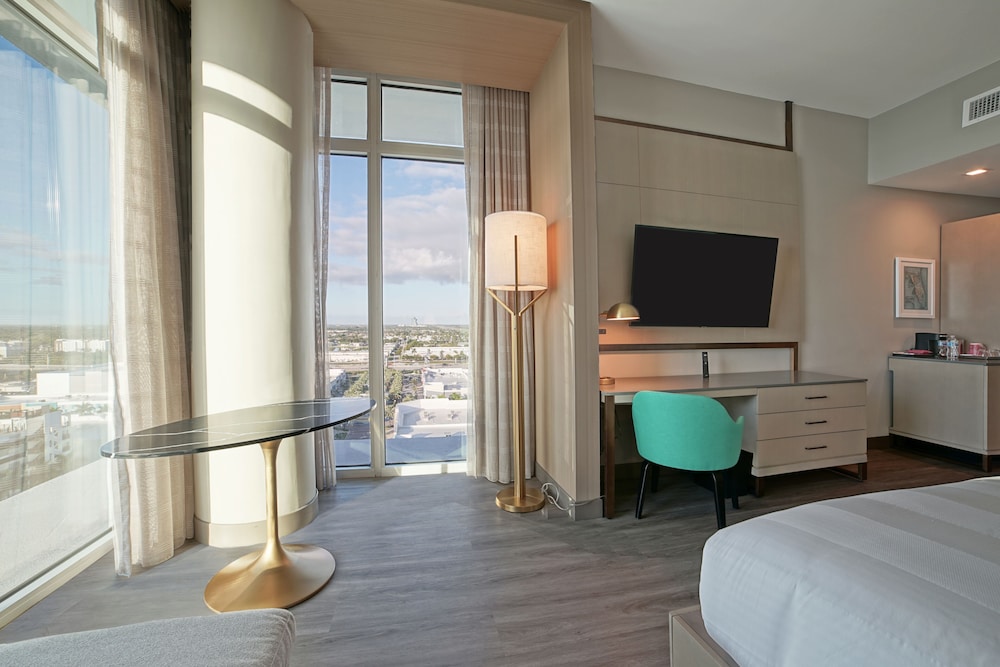 Marriott Fort Lauderdale Airport - photo 9