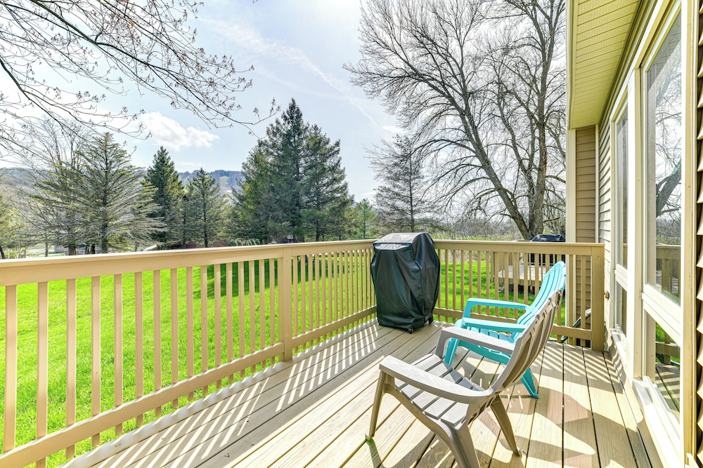Finger Lakes Resort Retreat w Mountain view Deck - featured photo