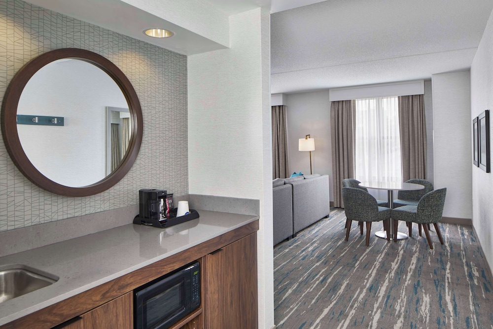 Hampton Inn & Suites Saratoga Springs Downtown - photo 38