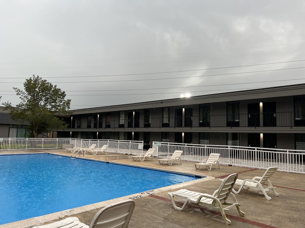 Travelodge by Wyndham Suffolk - featured photo