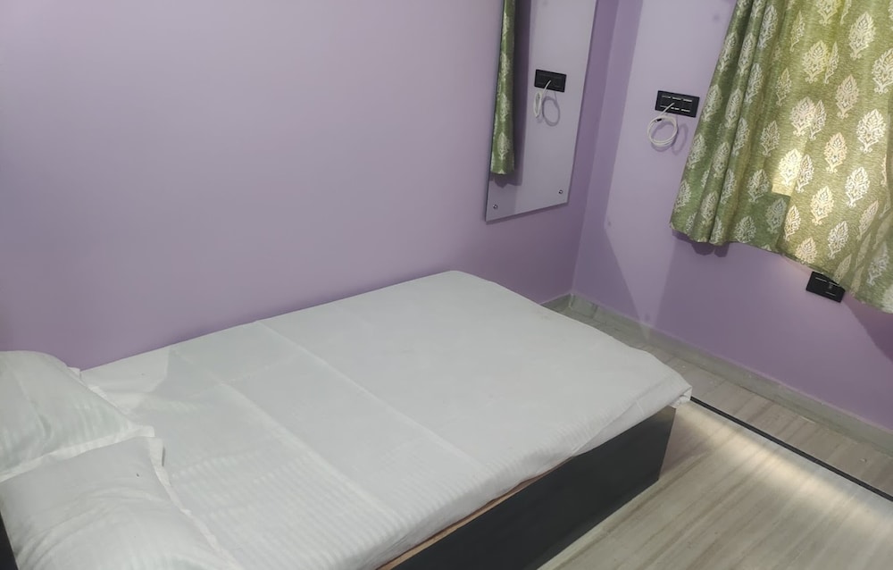 Hotel Sarkar & Marriage Hall — hotel in Gopalganj