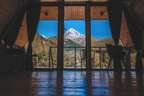 Peak View Kazbegi — Step'antsminda — photo 2