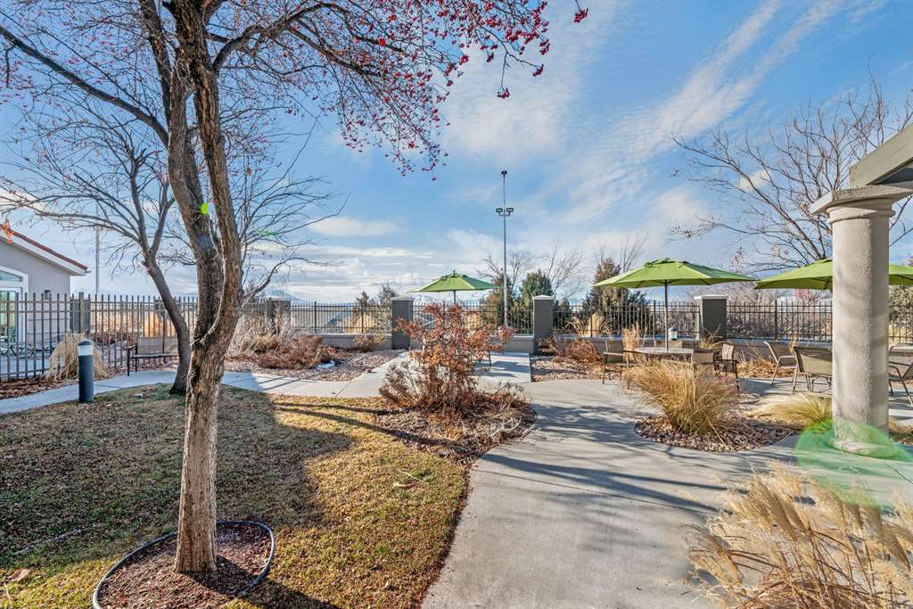 La Quinta Inn & Suites by Wyndham Orem University Pwy Provo - photo 65