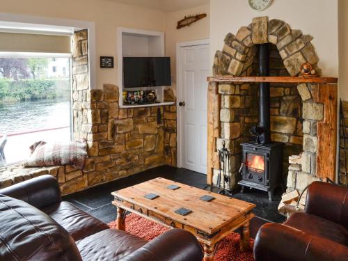 Minnow Cottage — 4-Star Luxury Hotel in Newton Stewart, United Kingdom