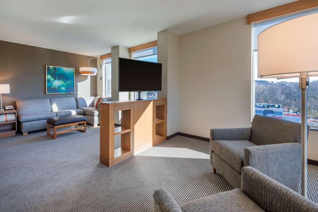 Hyatt Place Marlborough Apex Center - photo 23