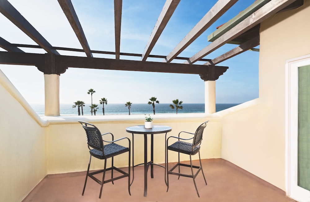 Zachari Dunes on Mandalay Beach Curio Collection by Hilton - photo 66