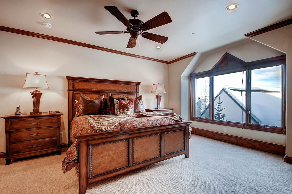 Highlands Slopeside by East West Hospitality - photo 67