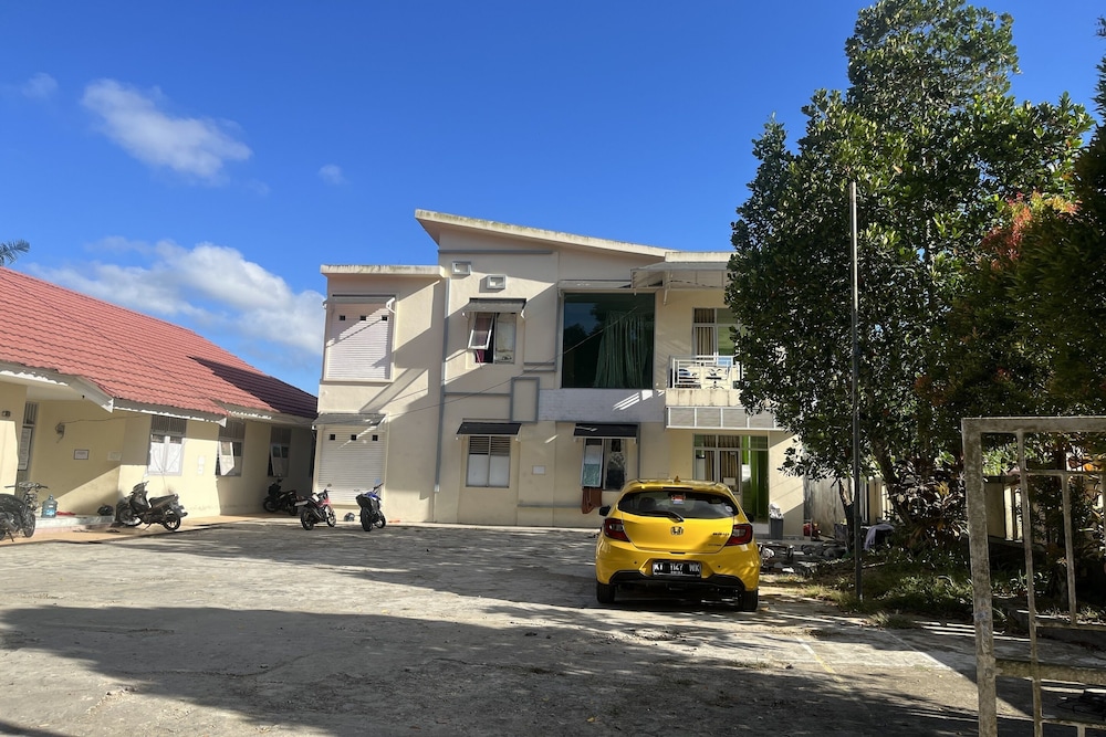 Hotel O Guest House Akbarrinna in Balikpapan, Indonesia