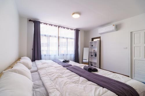 Charming 3 Storey house near BTS Onnut Station