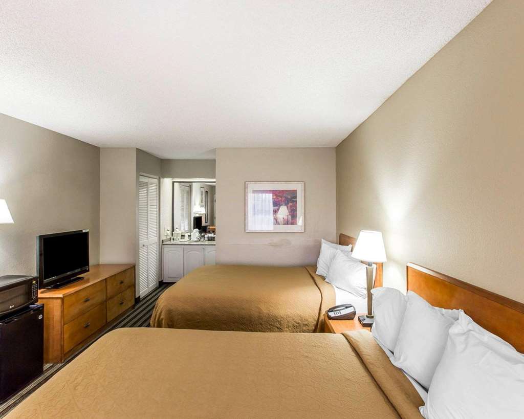 Quality Inn At the Mall Valdosta - photo 6