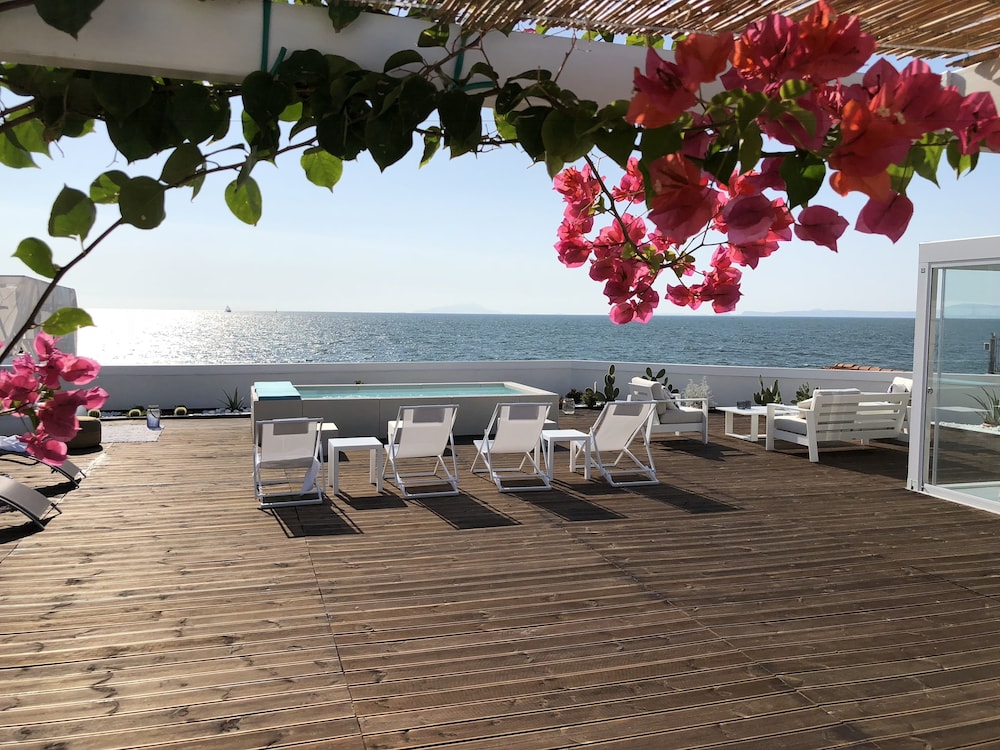 La Chiaja art&relais — 4-Star Luxury Hotel in Castellammare Di Stabia, Italy