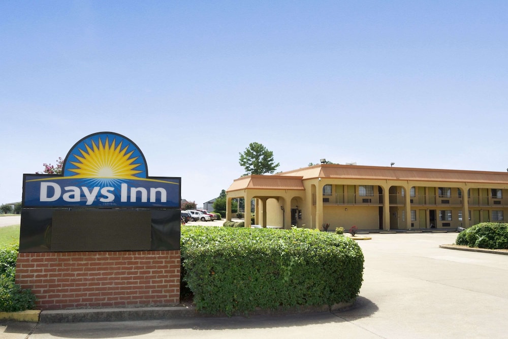 Days Inn by Wyndham Southaven MS - photo 17