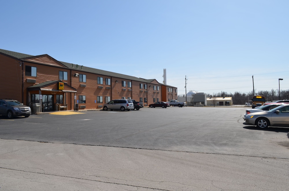 Booneslick Lodge of Neosho - photo 56