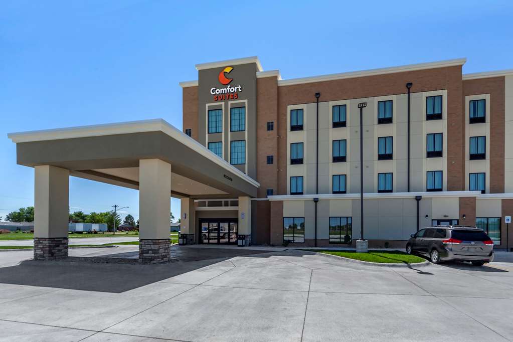 Comfort Suites Grand Island South - photo 3