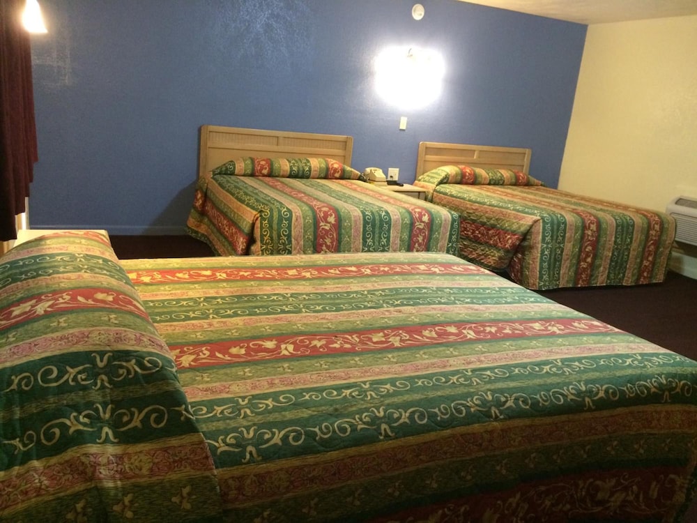 Blarney Inn - photo 17