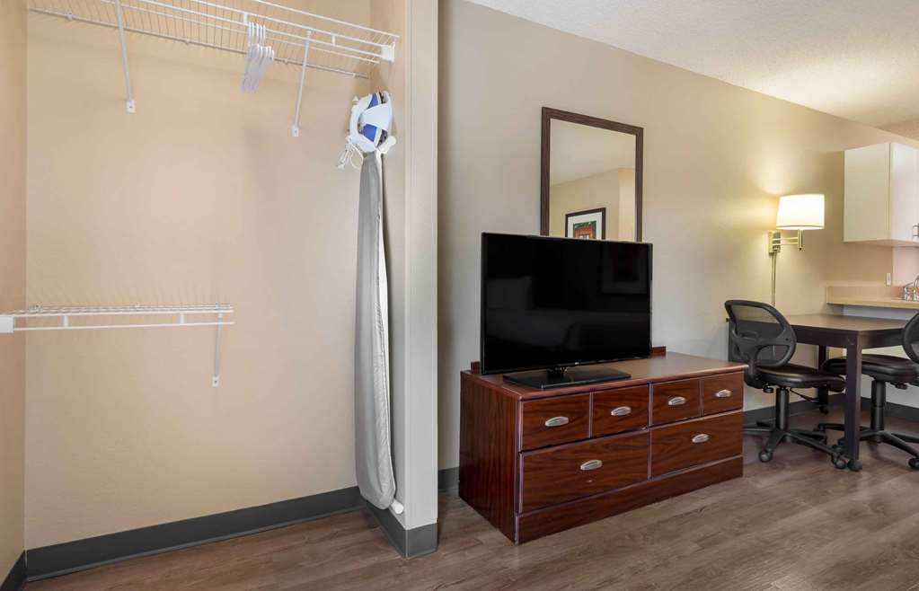 Extended Stay America Suites Seattle Lynnwood - photo 22