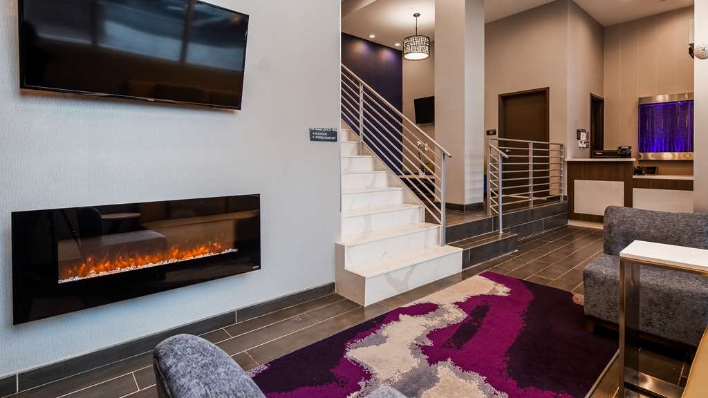 Best Western Plus Stadium Inn - photo 21
