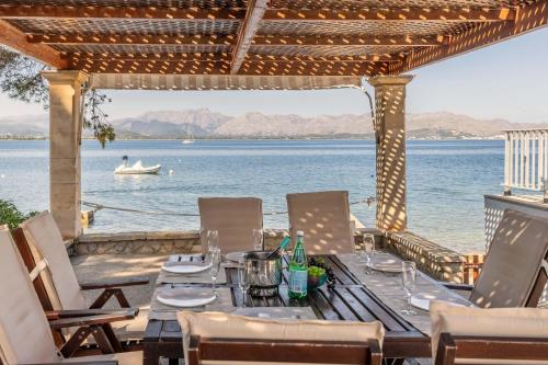 Villa Me Chabot by Sealand Villas — 4-Star Luxury Hotel in Alcudia, Spain