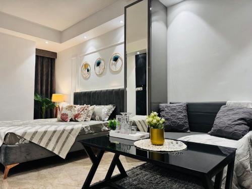 luxury private studio In Zirakpur
