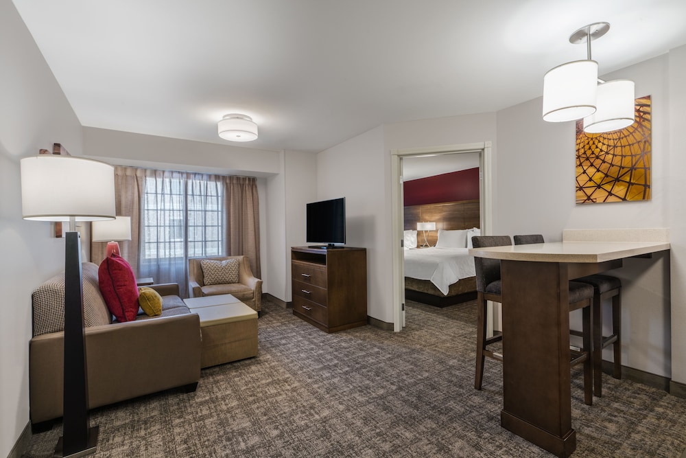 Staybridge Suites Anchorage by IHG - photo 17