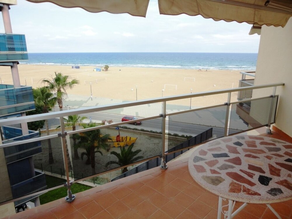 Monteixo 4 2 - carbon neutral hotel in Torredembarra