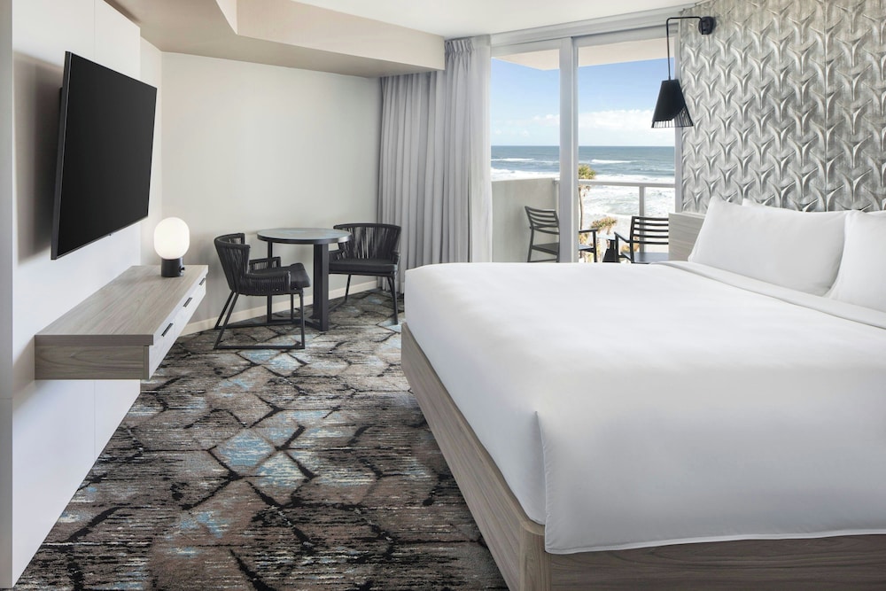 Renaissance Daytona Beach Oceanfront Hotel - photo 14