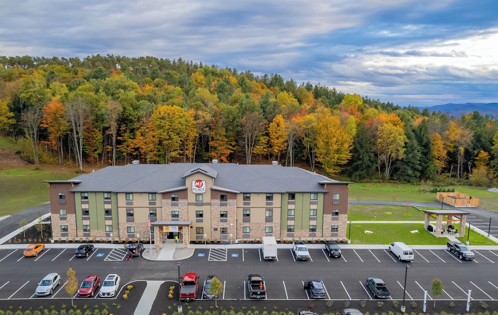 My Place Hotel Randolph VT - photo 22
