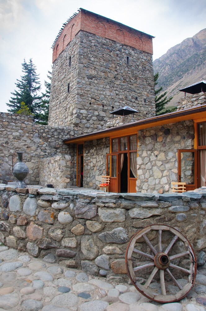 Mini Hotel Staryi Alamat in Tyrnyauz, Russia