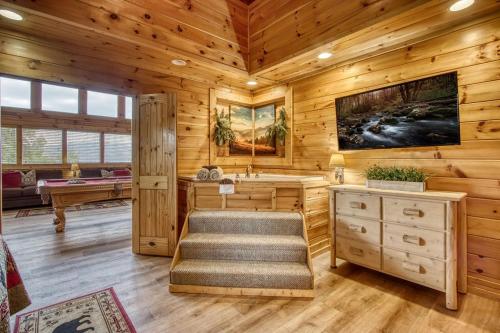 Eagles View Free Attraction Tickets Breathtaking Mountain Views Hot Tub WIFI - photo 16