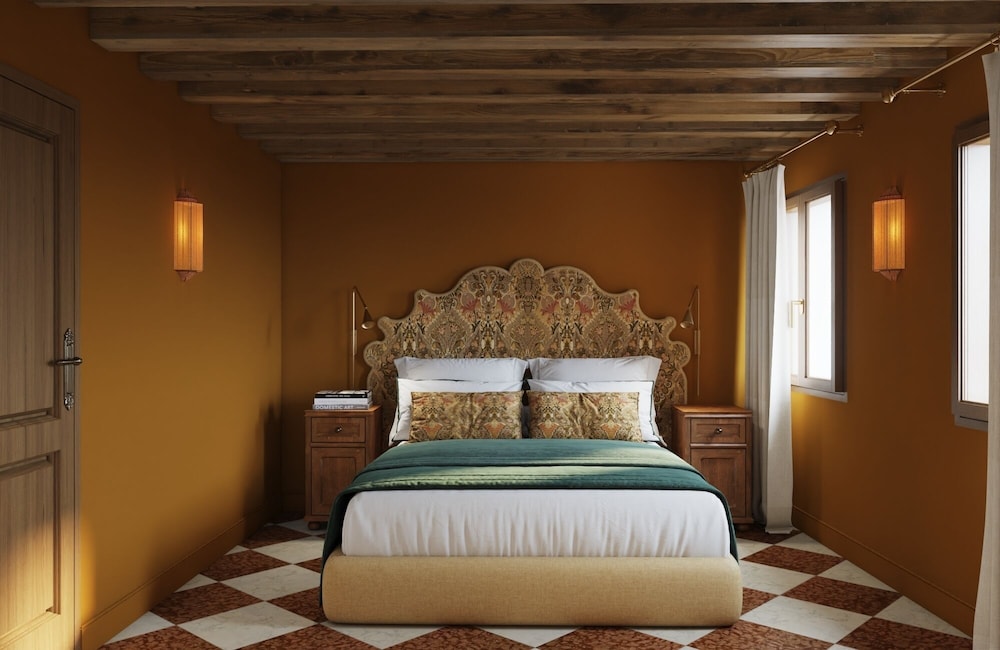 Hotel Riva in Venice, Italy