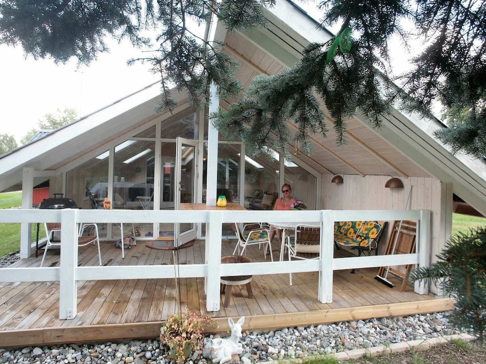 7 Person Holiday Home in Dannemare — 4-Star Luxury Hotel in Nakskov, Denmark